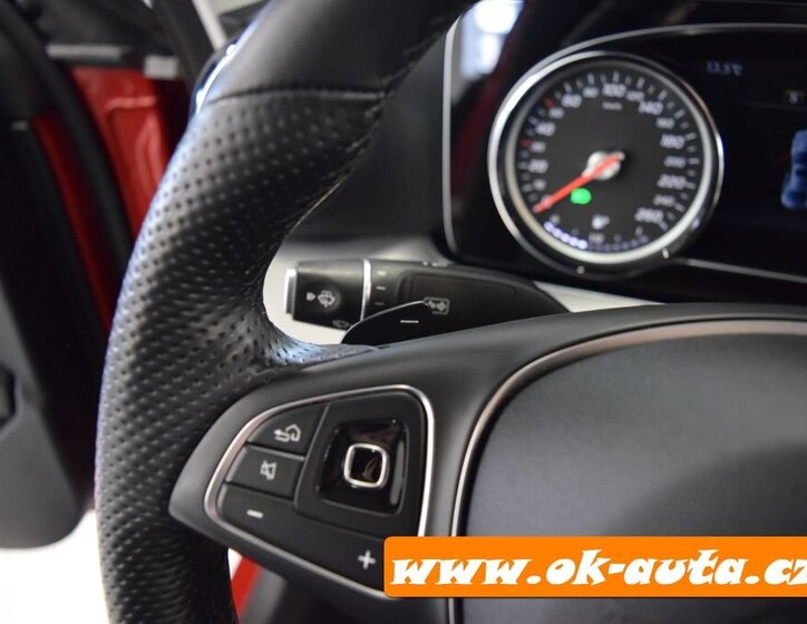 Mercedes-Benz Třídy E Sedan 0,0 110 kw