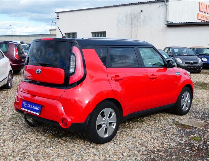 KIA Soul 4