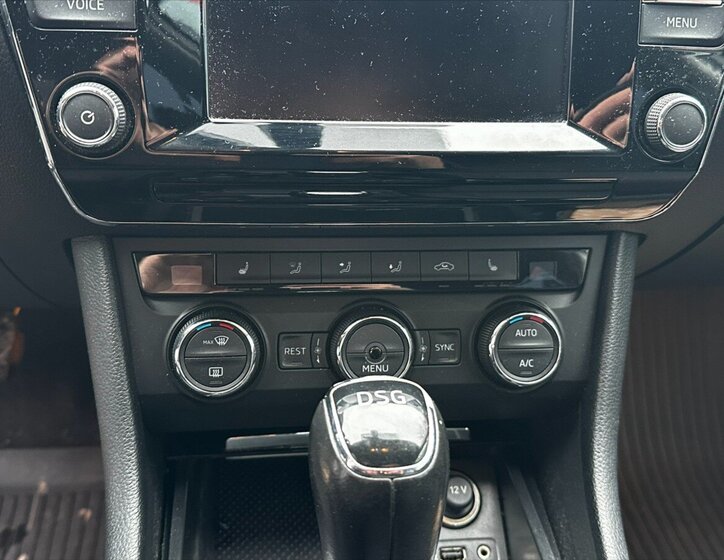 Škoda Superb Sedan 2,0 l 110 kw