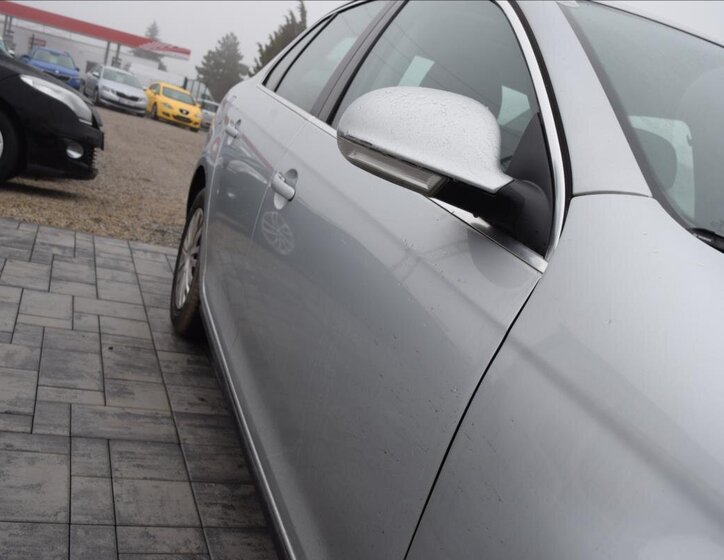 Volkswagen Jetta Kombi 1,4 l 90 kw