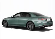 Mercedes-Benz Třídy E Sedan 3,0 l 270 kw