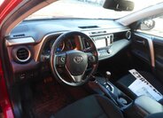 Toyota RAV4 SUV 2,0 l 111 kw