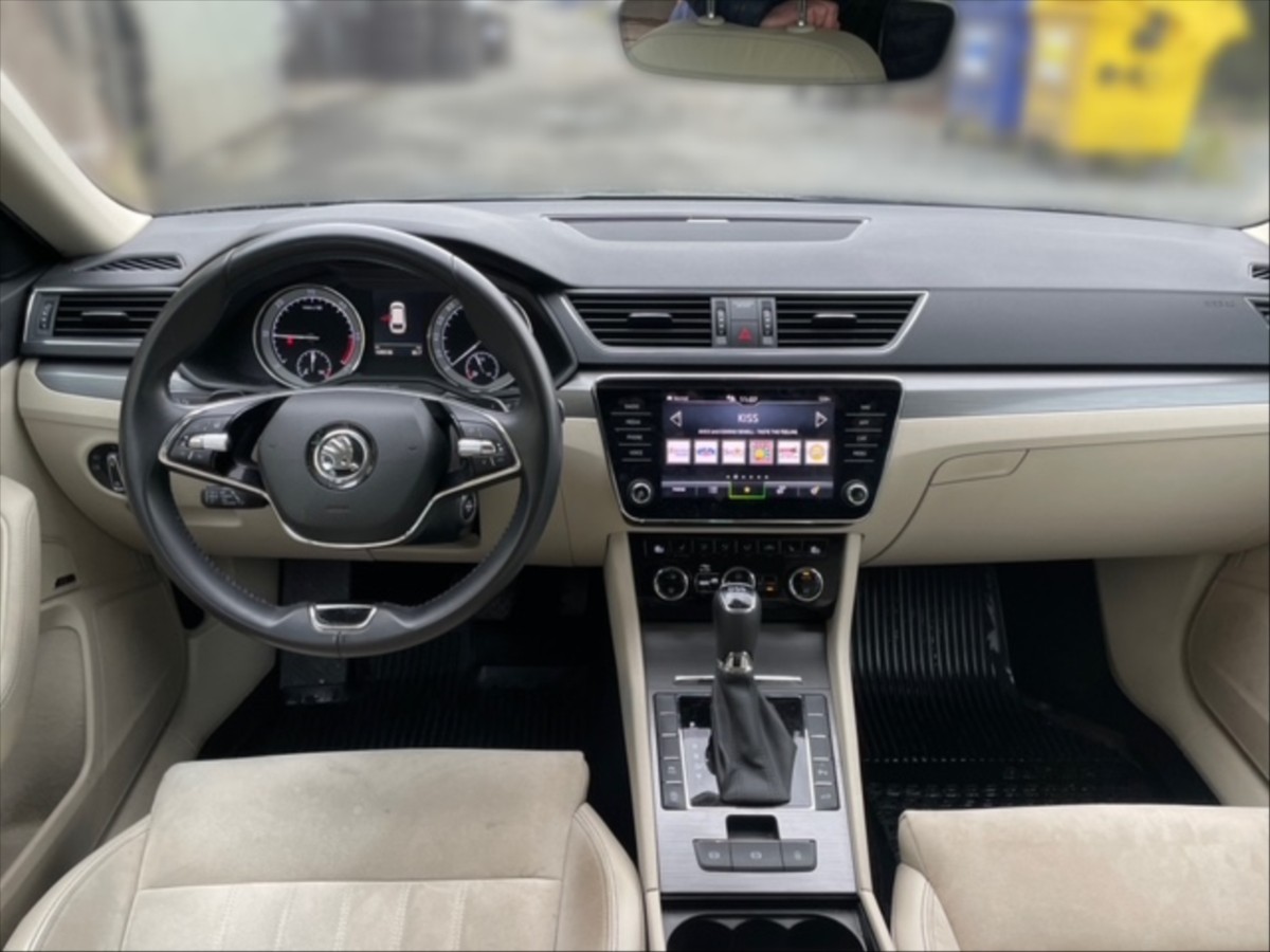 Škoda Superb