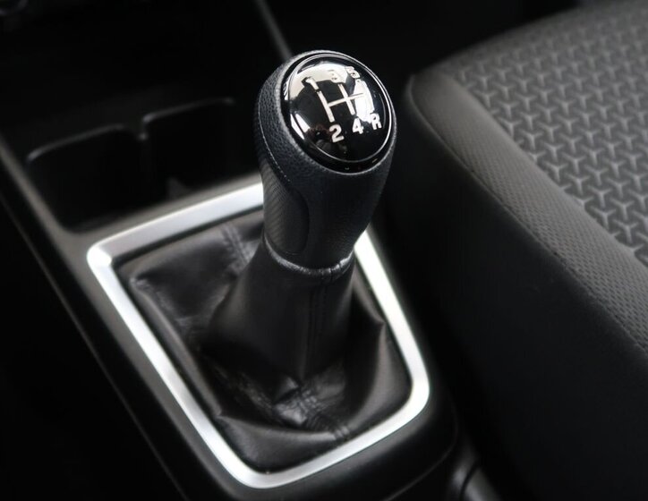 Suzuki Swift Hatchback 1,2 l 61 kw