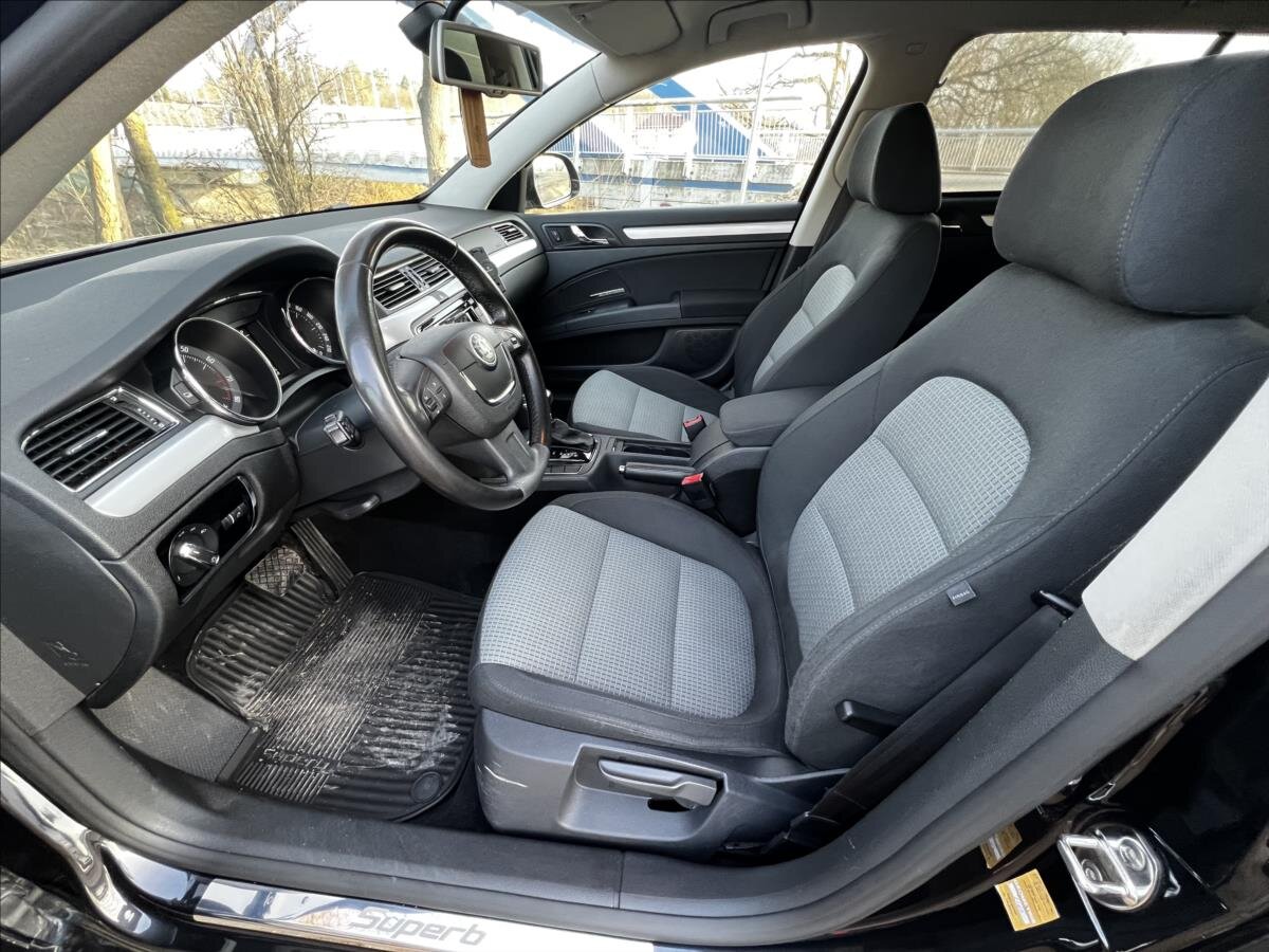 Škoda Superb Kombi 3,6 l 191 kw