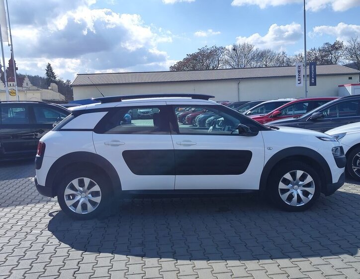 Citroën C4 Cactus Hatchback 1,2 l 60 kw