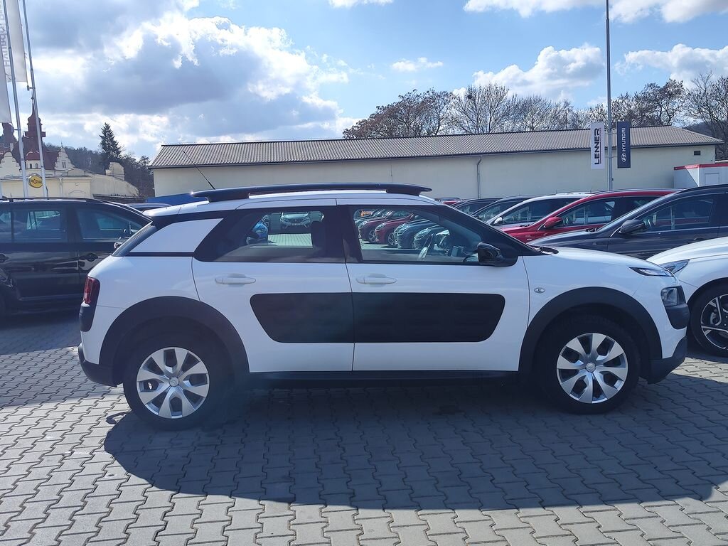 Citroën C4 Cactus Hatchback 1,2 l 60 kw