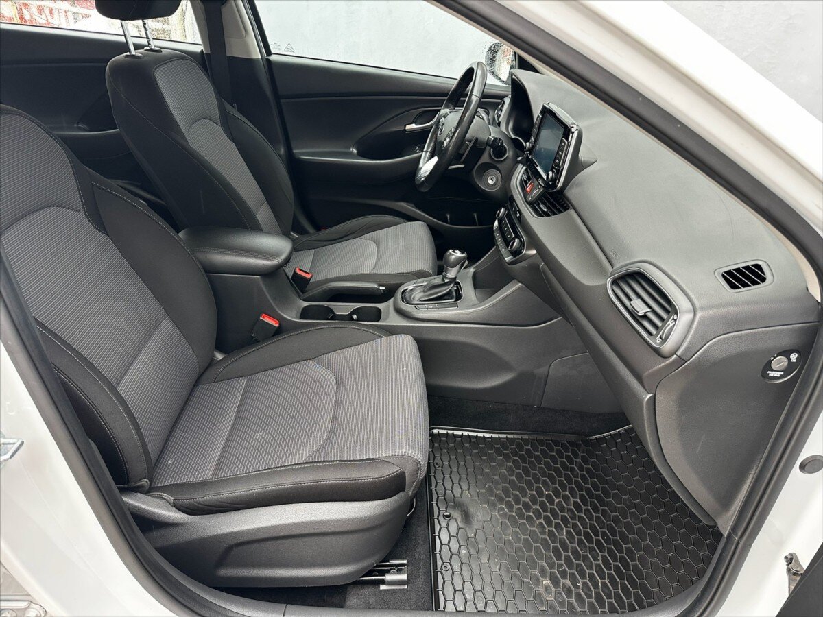Hyundai i30 Kombi 1,6 l 85 kw