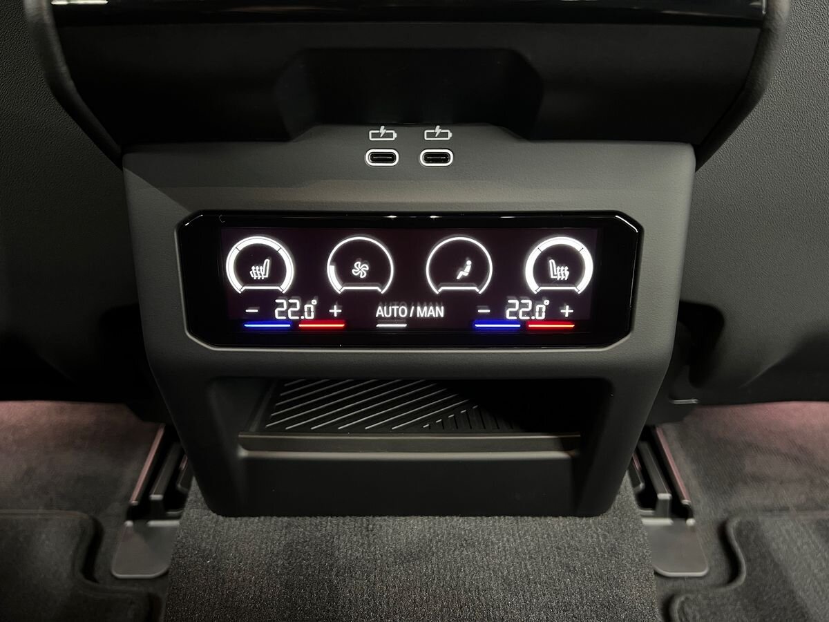 BMW Ostatní Sedan / Limuzína 0,0 290 kw