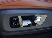 BMW X5 SUV / Terénní 4,4 l 390 kw