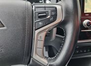 Mitsubishi Outlander 16