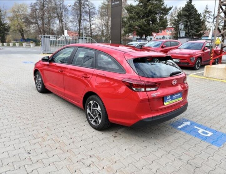 Hyundai i30 Kombi 1,5 l 70 kw