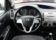 Hyundai i20 10