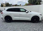 Volkswagen Touareg Kombi 3,0 l 210 kw