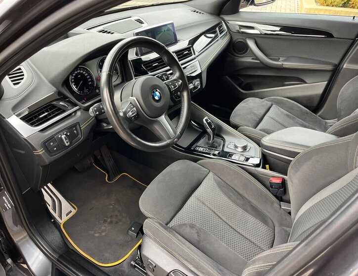 BMW X2 SUV 2,0 l 140 kw