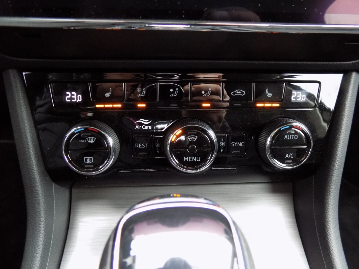 Škoda Superb Sedan 2,0 l 206 kw