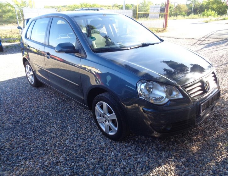Volkswagen Polo 1