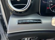 Mercedes-Benz Třídy E Sedan / Limuzína 3,0 l 190 kw