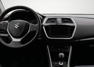 Suzuki SX4 S-Cross 9