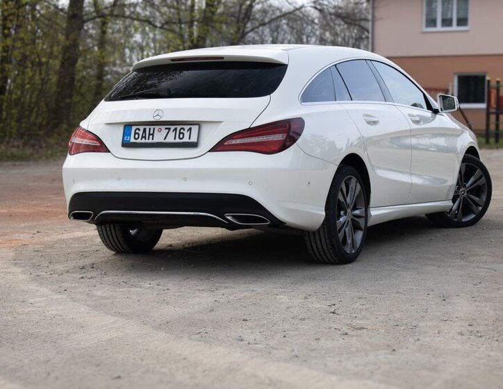 Mercedes-Benz CLA Kombi 1,5 l 80 kw