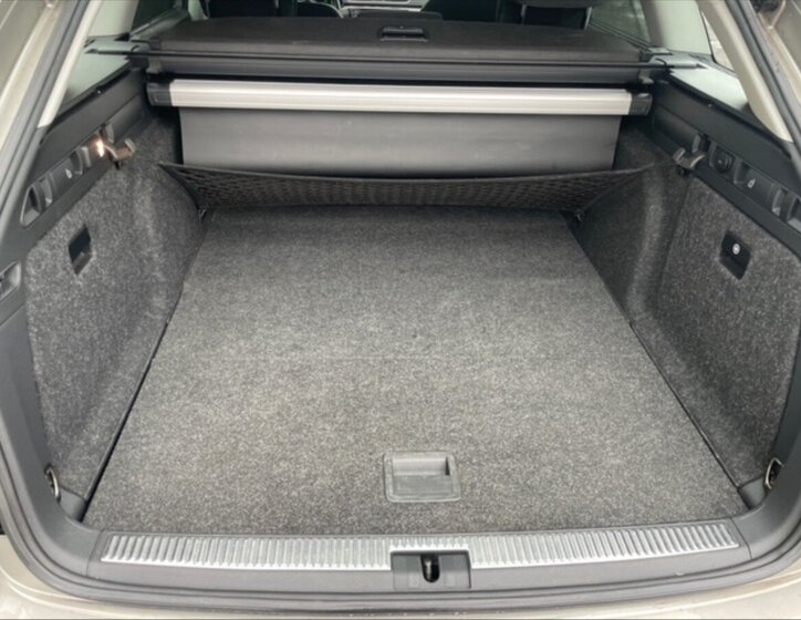 Škoda Superb Kombi 1,8 l 132 kw