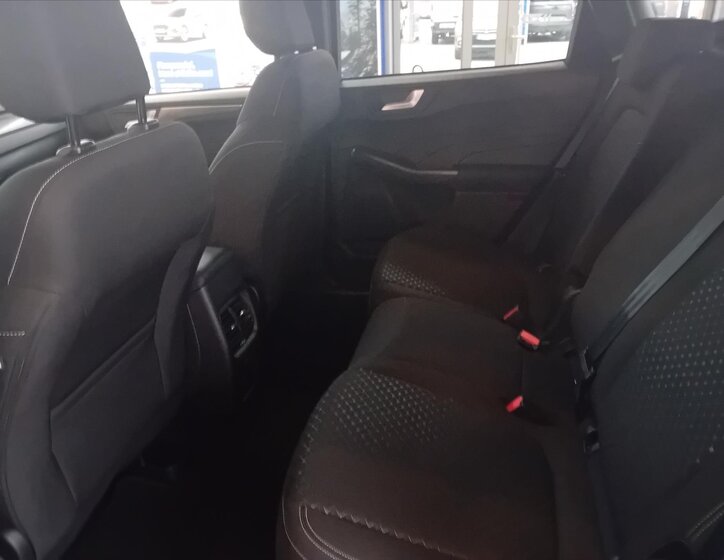 Ford Kuga SUV 1,5 l 110 kw