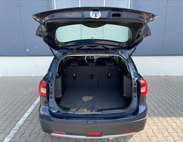 Suzuki SX4 S-Cross 7