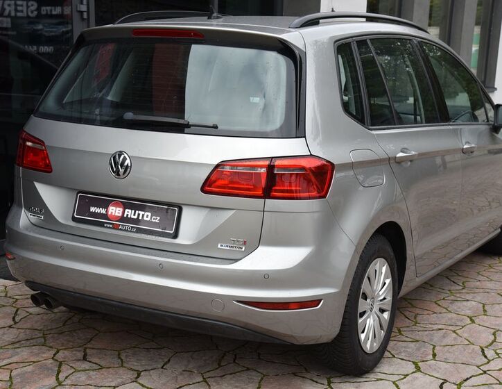 Volkswagen Golf Sportsvan 8