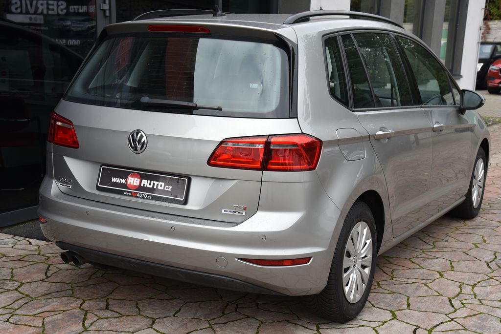 Volkswagen Golf Sportsvan