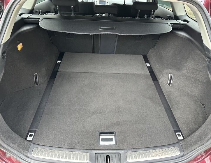 Toyota Avensis Kombi 1,8 l 109 kw