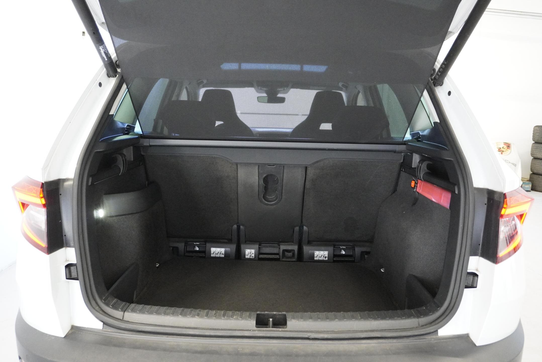 Škoda Karoq SUV / Terénní 1,5 l 110 kw