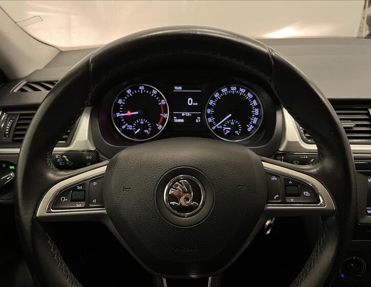 Škoda Rapid Liftback 1,2 l 66 kw