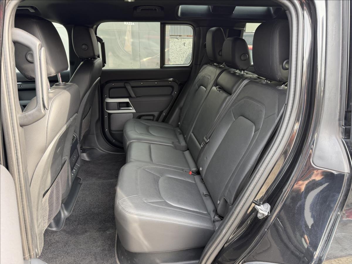 Land Rover Defender SUV / Terénní 3,0 l 221 kw