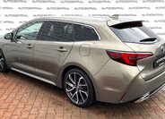 Toyota Corolla Kombi 2,0 l 112 kw