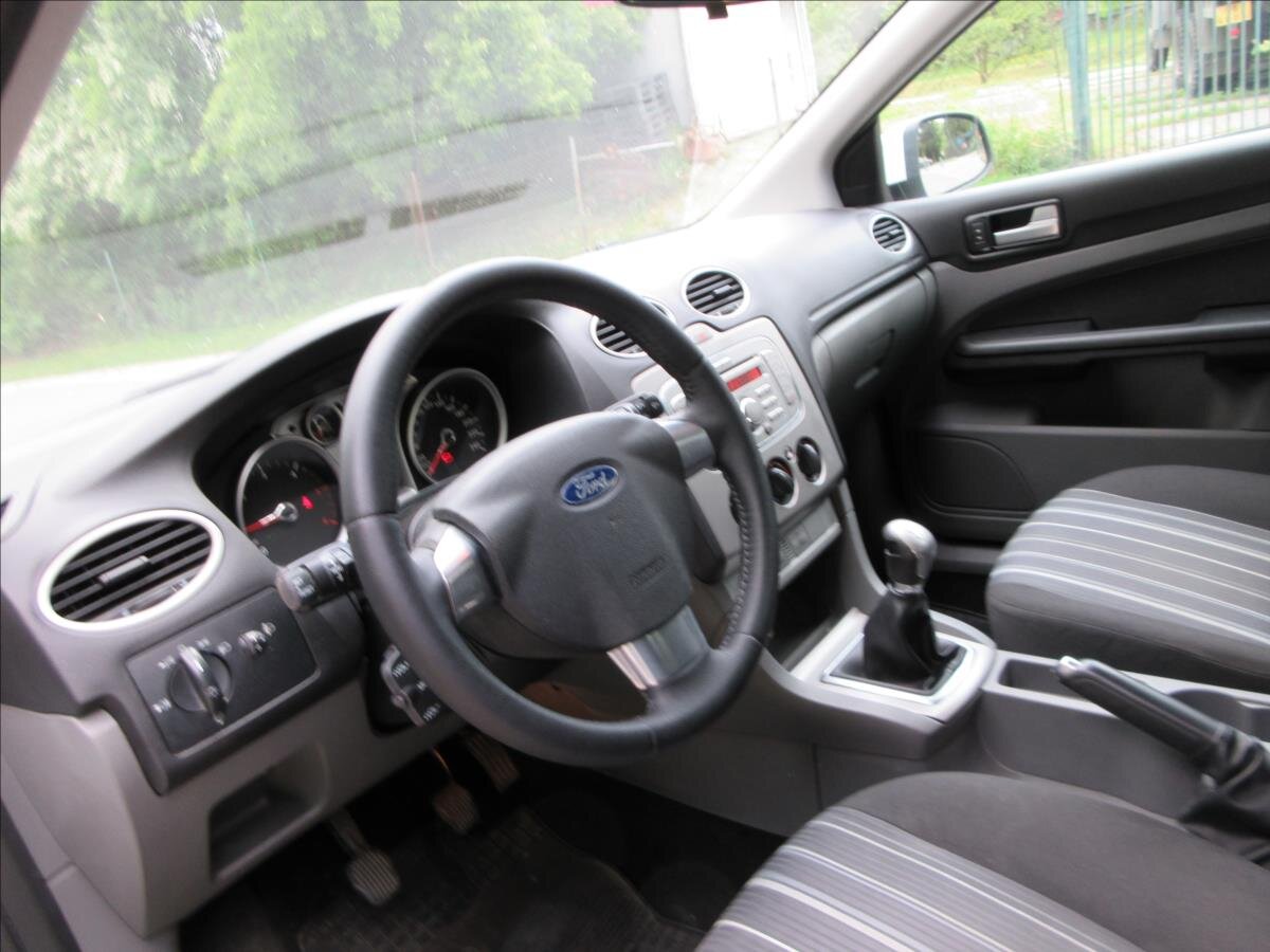 Ford Focus Kombi 1,6 l 66 kw