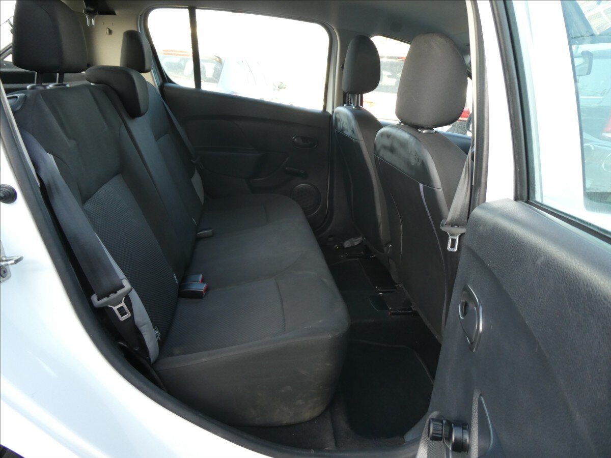 Dacia Sandero Hatchback 1,1 l 55 kw