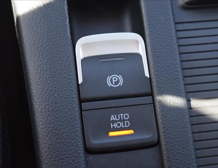 Volkswagen Passat 50