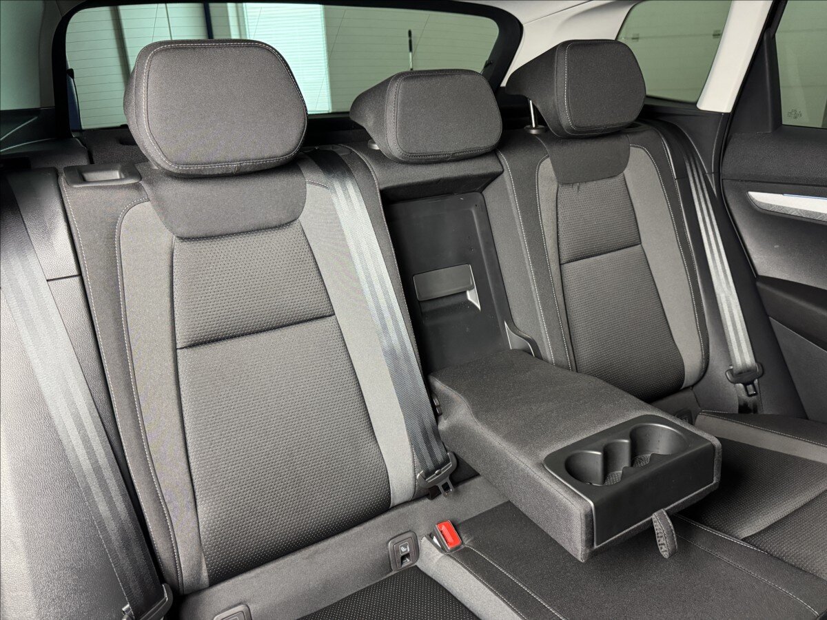 Škoda Karoq SUV / Terénní 2,0 l 85 kw