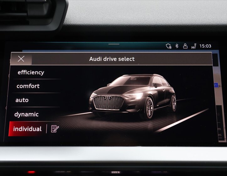 Audi S3 Hatchback 2,0 l 228 kw