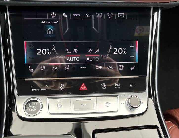 Audi A8 Sedan / Limuzína 3,0 l 210 kw