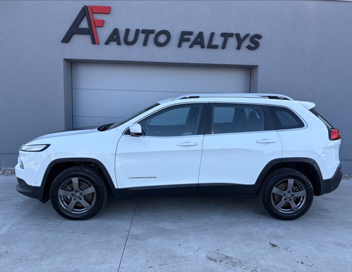 Jeep Cherokee SUV 2,0 l 103 kw