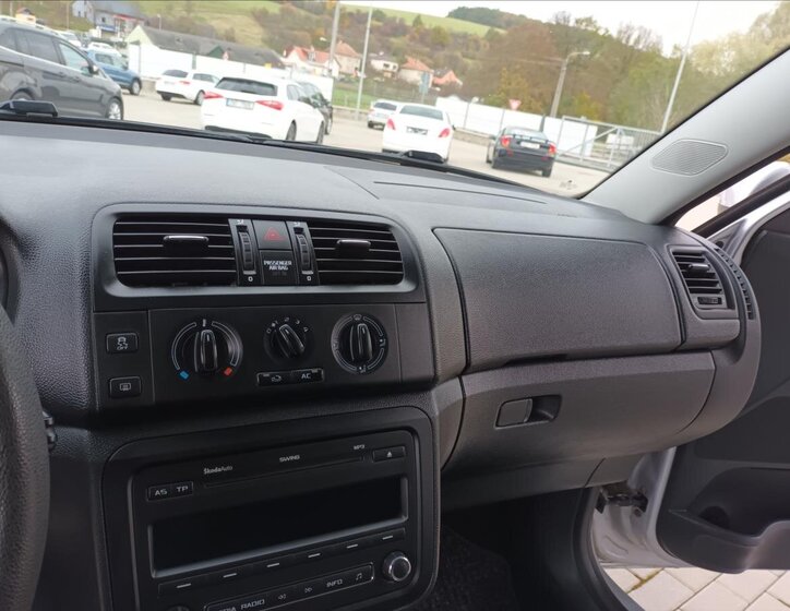 Škoda Fabia Hatchback 1,2 l 44 kw