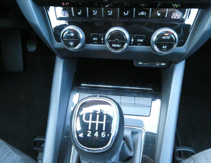 Škoda Octavia 26
