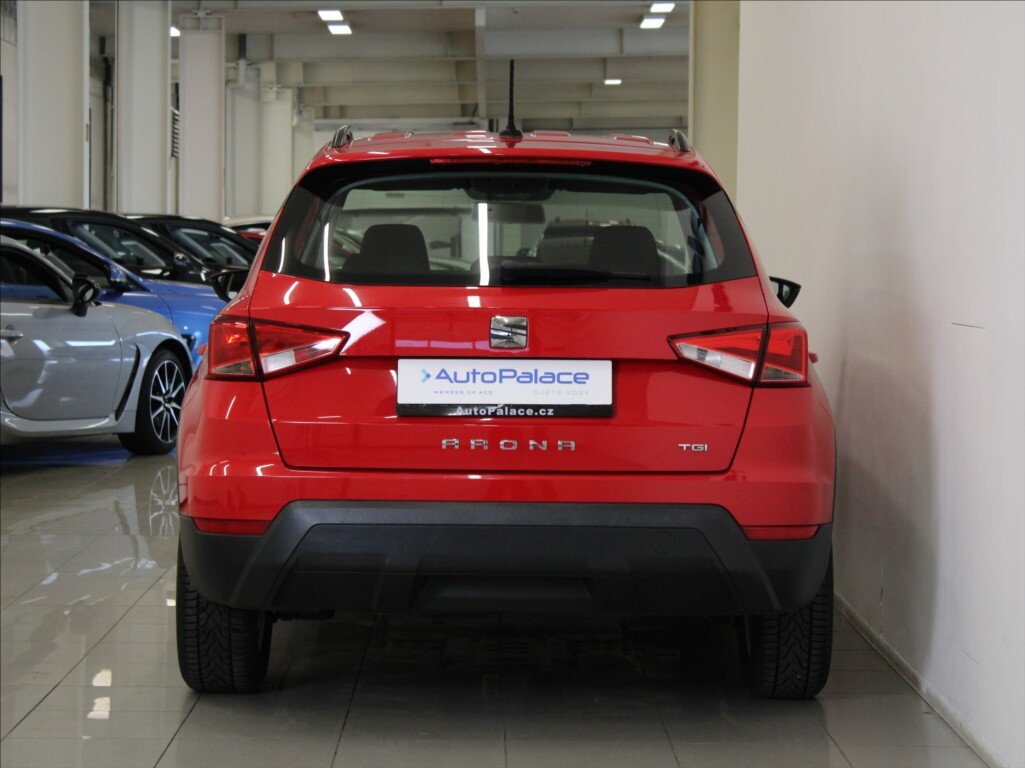 Seat Arona