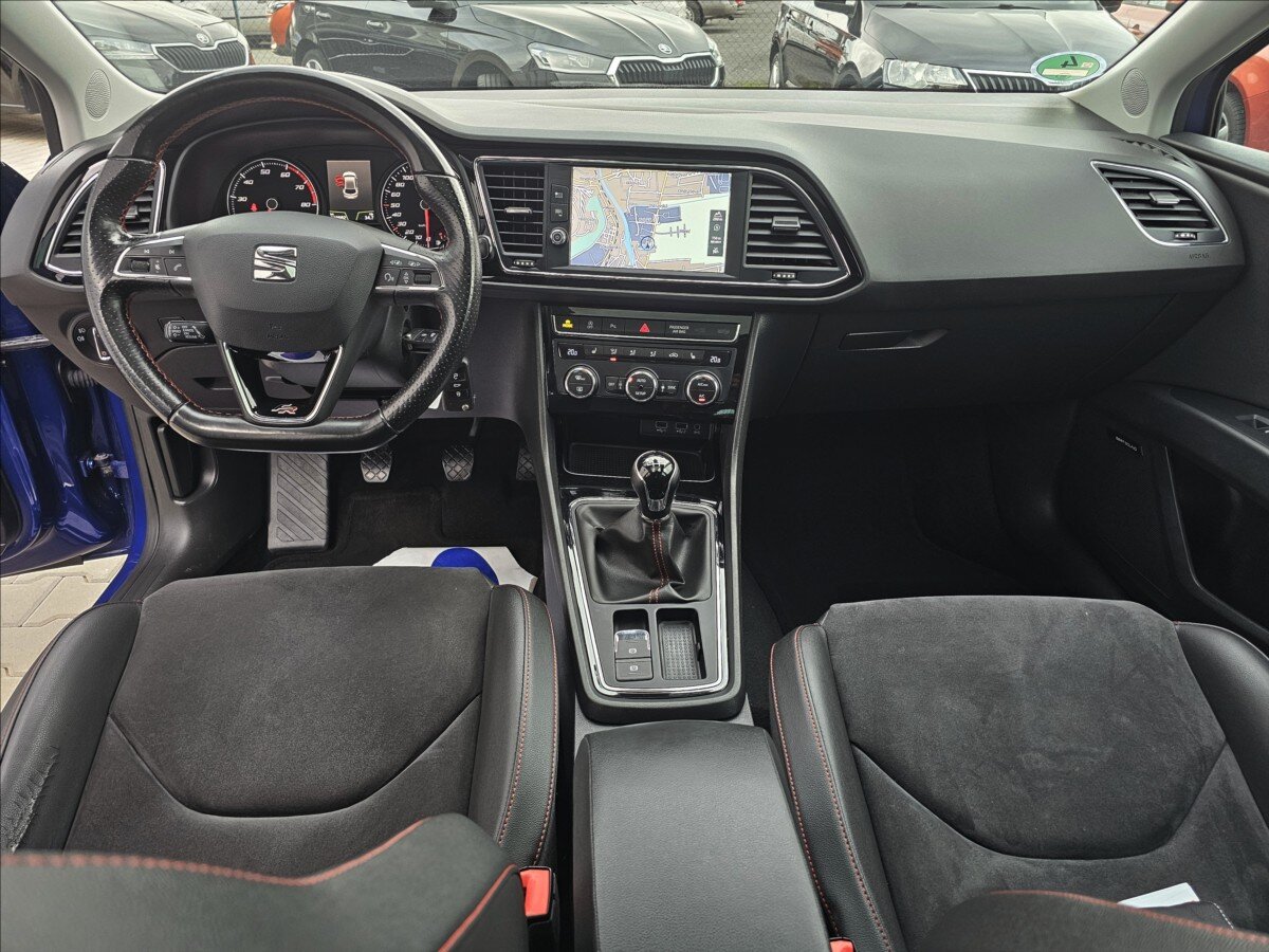 Seat Leon Hatchback 1,4 l 110 kw