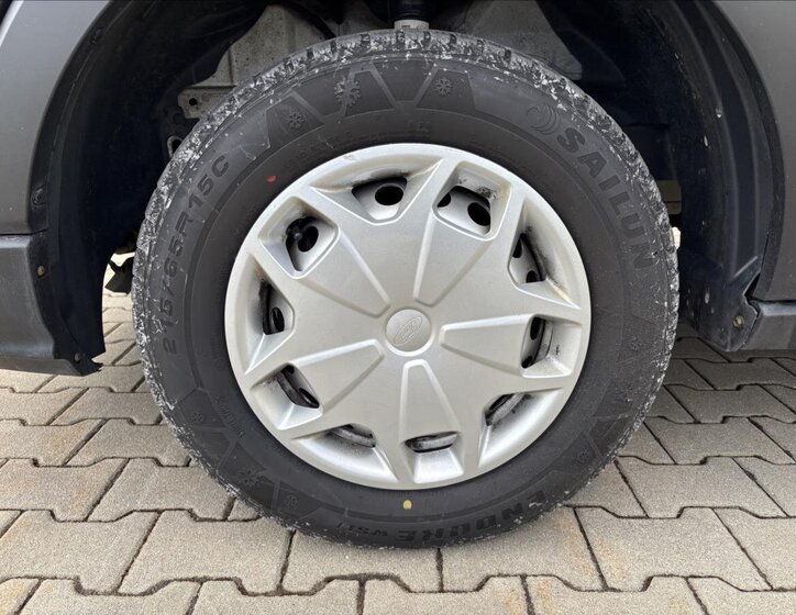 Ford Transit Skříň 2,0 l 77 kw