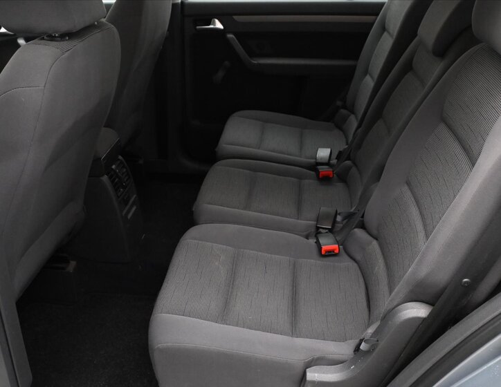 Volkswagen Touran MPV 1,9 l 77 kw