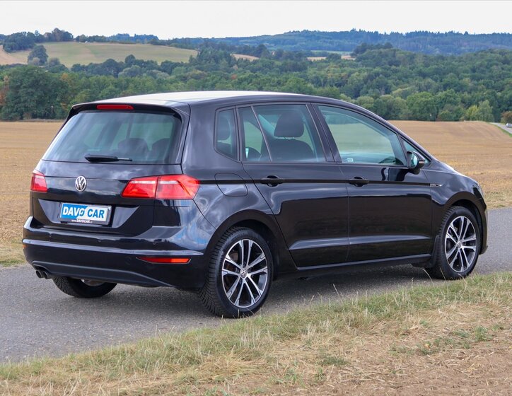 Volkswagen Golf Sportsvan Hatchback 2,0 l 110 kw