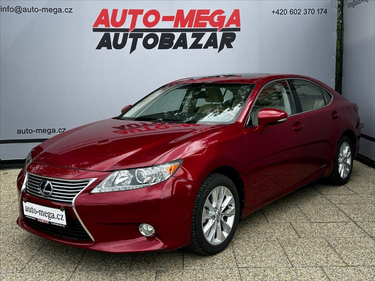 Lexus ES 300h Sedan / Limuzína 3,0 l 116 kw