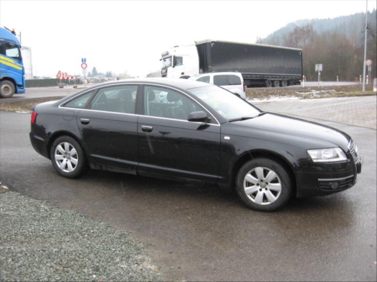 Audi A6 Sedan 3,0 l 165 kw